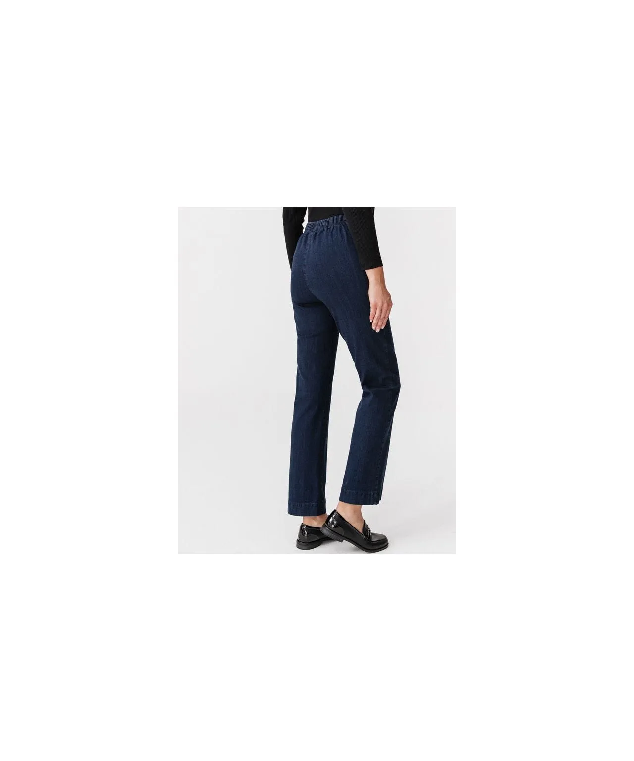 Pull-on Straight Leg Jeans