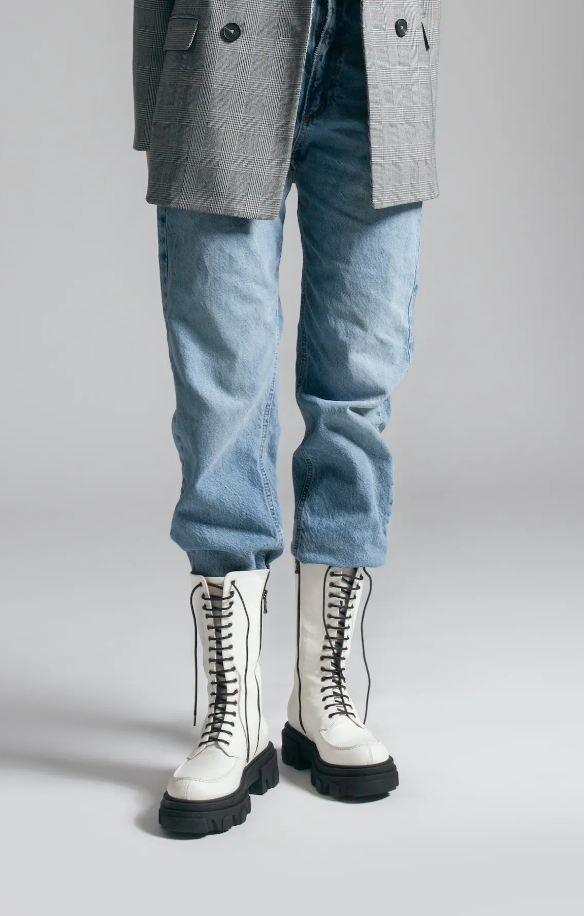 White Combat Boots - Ren High
