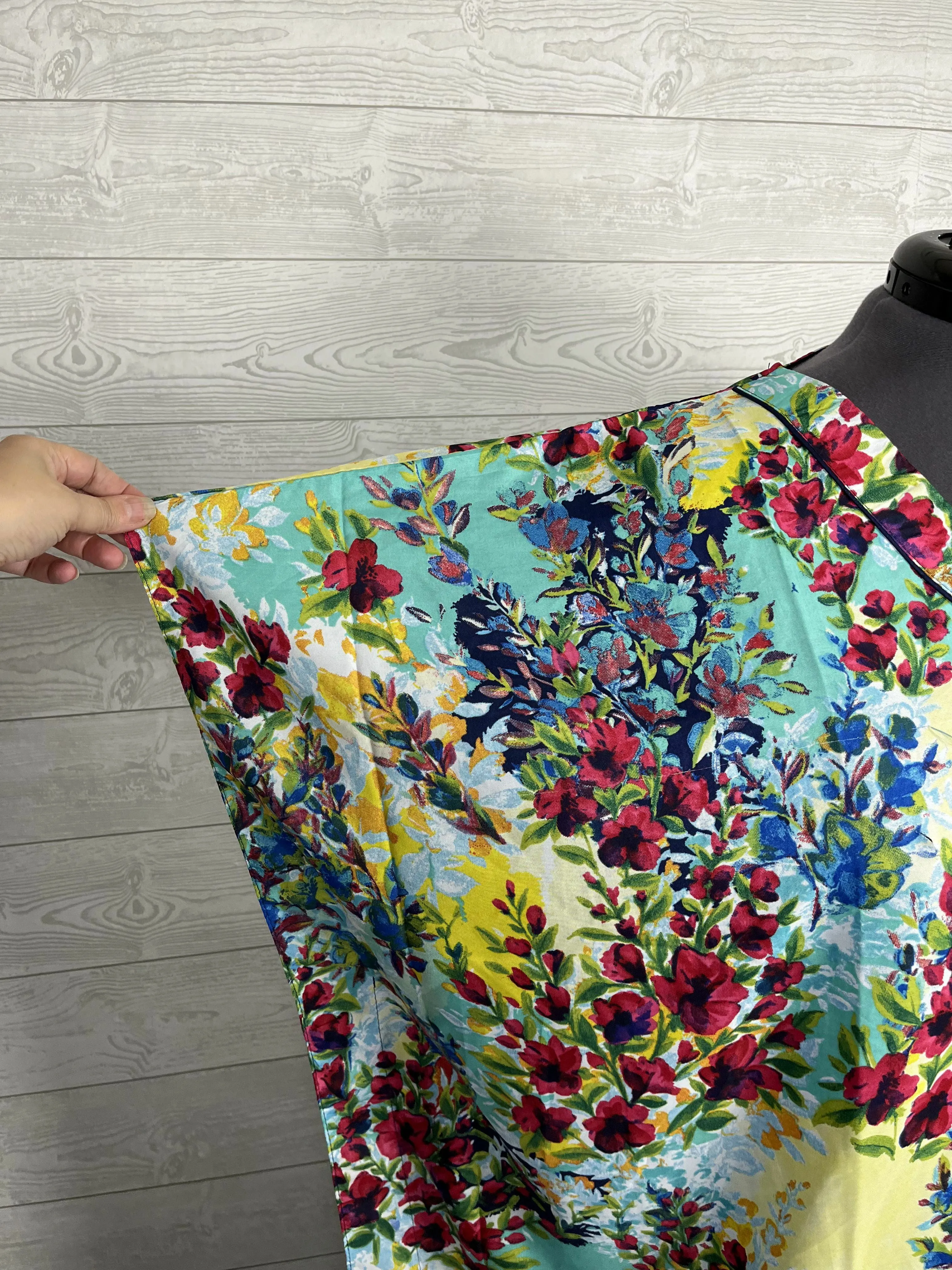 Winlar Size Open Aqua & Pink Floral Caftan NWT